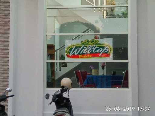 Willtop Snack And Bakery 6