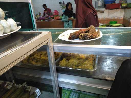 Ayam Goreng Laras Rasa 1