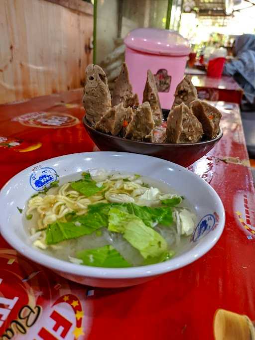 Bakso Maknyuss 6