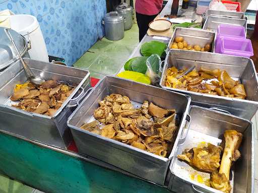 Nasi Gandul Semur Lodeh Bu Bayan 5