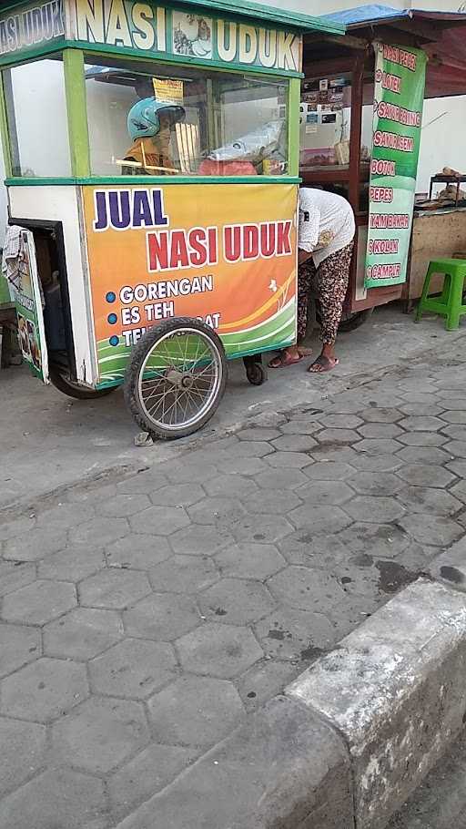 Nasi Uduk Teh Omi 3