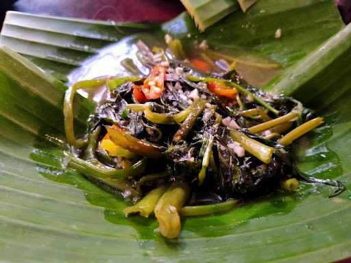 Waroeng Ss - Spesial Sambal 10