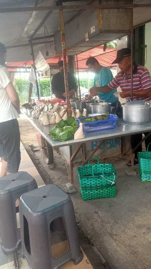 Warung Aneka Bubur 6