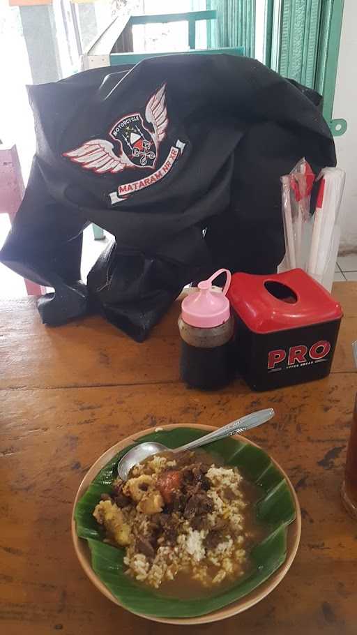 Warung Nasi Gandul 3