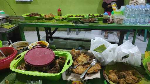 Warung Nasi Gandul Pak Harjo 2