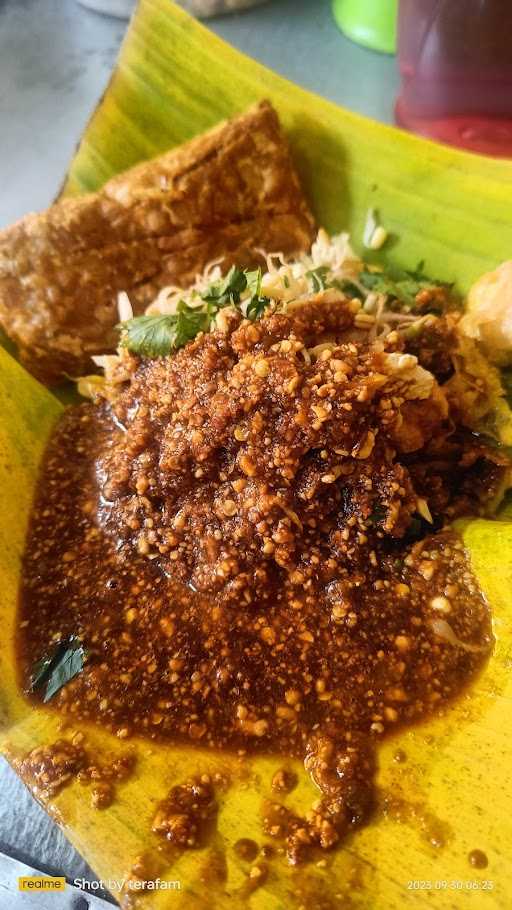 Warung Nasi Tahu Mbak Yayuk 3