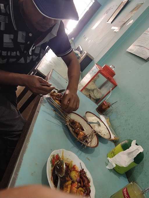 Warung Sate Bu Rukmini 7