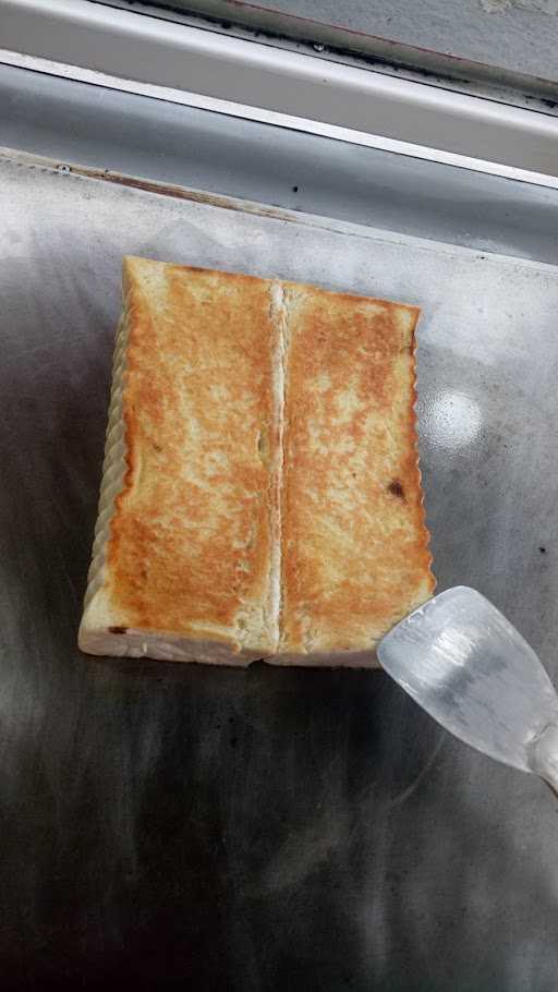 Roti Bakar Ananda Khas Bandung 6