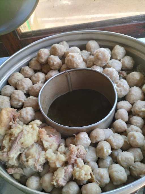 Bakso Goyang Lidah Srowot 4