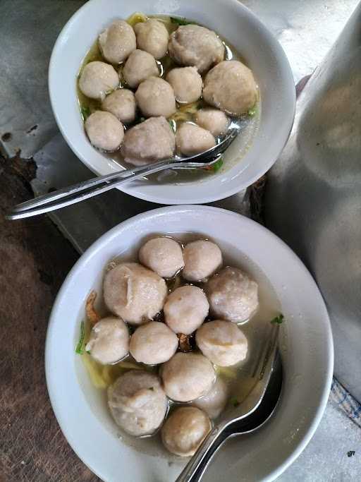 Bakso Goyang Lidah Srowot 2