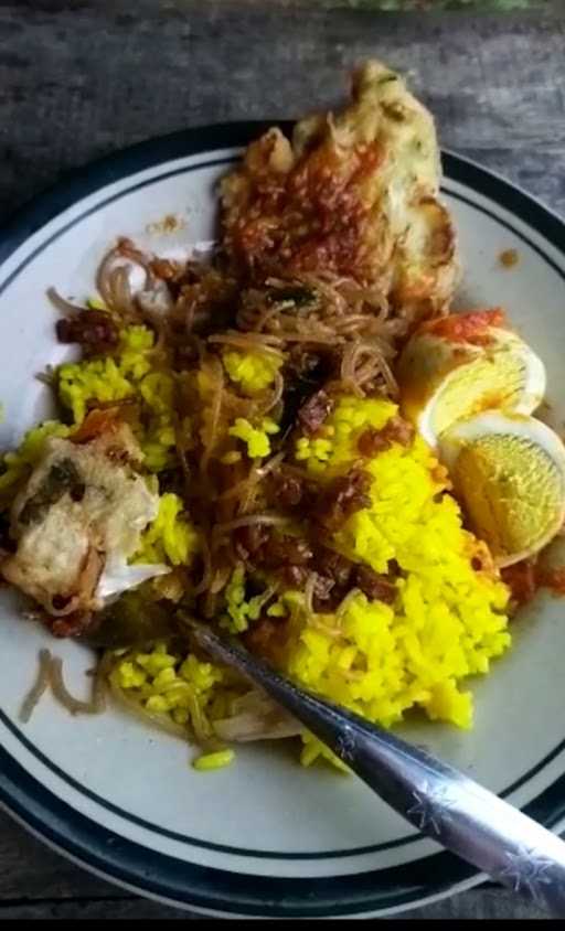 Warung Nasi Uduk Jakarta Bu Bawon 1