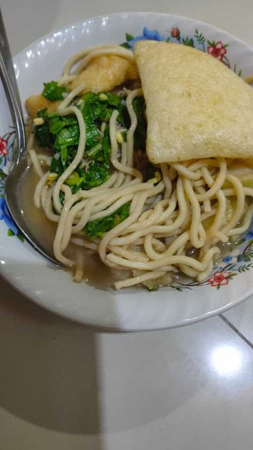 Mie Kopyok Stasiun 7