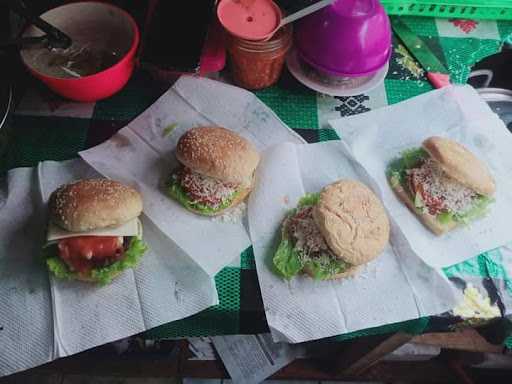 Warung Jajan Yeni Rahma 7