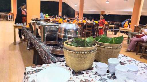 Warung Makan Pawon Alas 8