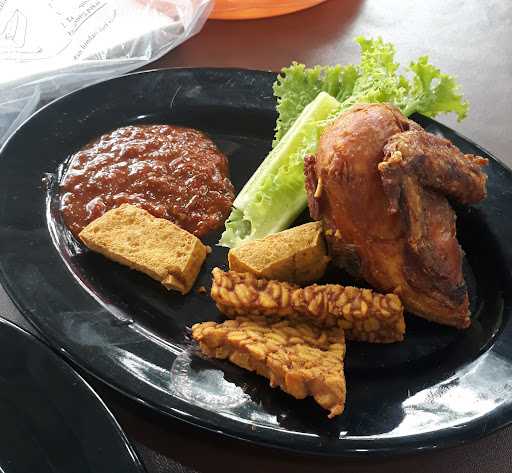 Pecel Lele Teteh 3