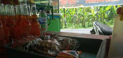 Warung Makan Bu Es 9