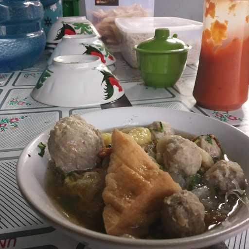 Kedai Bakso Mom'S Tata 88 8