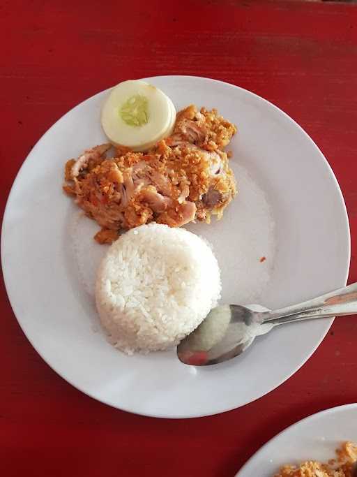 Ayam Geprek Hara Chicken 4