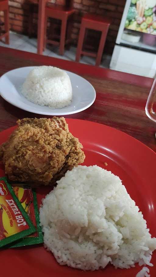 Ayam Geprek Hara Chicken 3