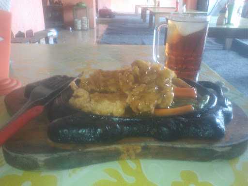 Warung Steak Eyas 9