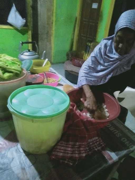 Nasi Uduk Emak Nemi 2