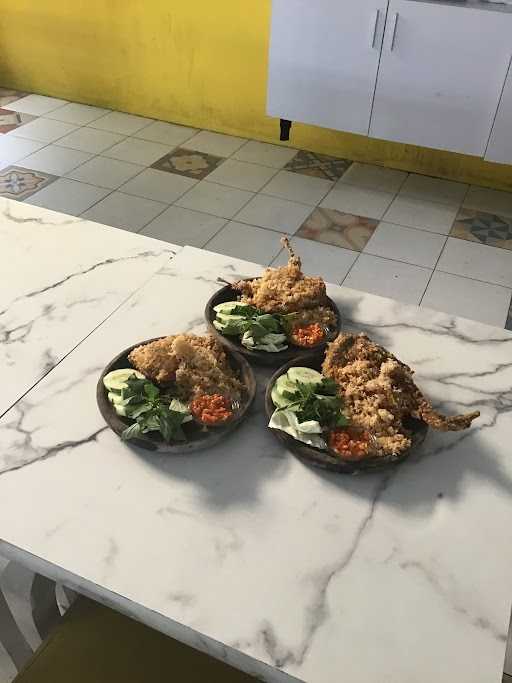 Ayam Goreng Kremes Nak Nan 9