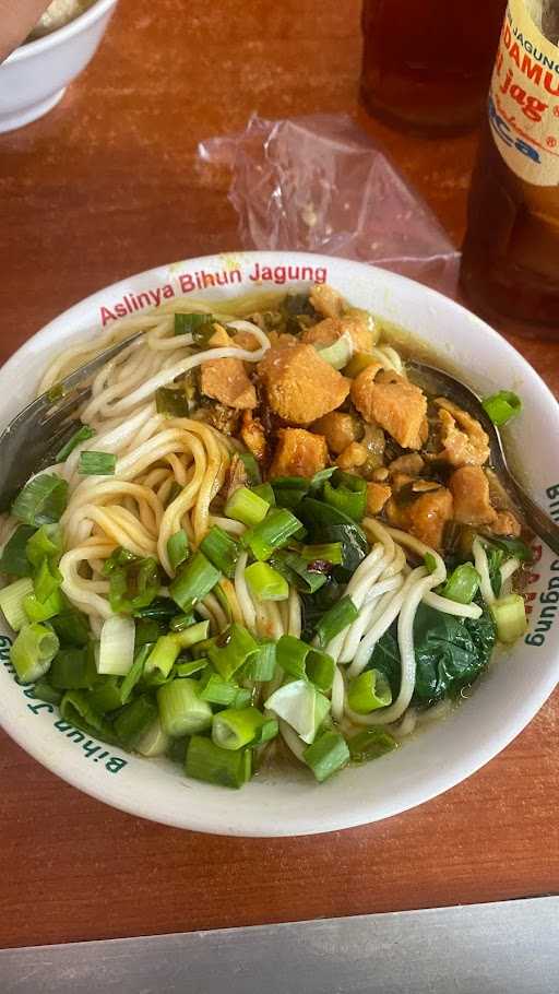 Bakso Sapi & Mie Ayam Sami Asih 9