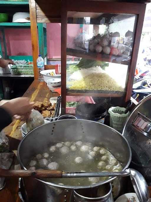 Bakso Sapi & Mie Ayam Sami Asih 4