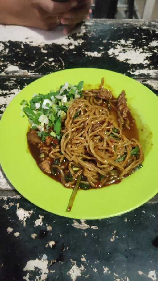 Mie Ayam Goreng Pak No 4