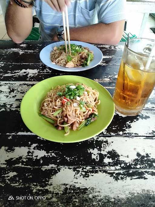 Mie Ayam Goreng Pak No 3