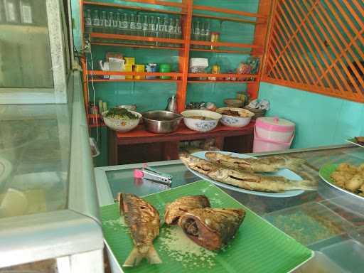 Rumah Makan Mekar Sari 4