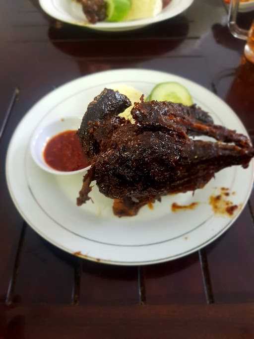 Ayam & Bebek Goreng Elok - Pejagoan 8