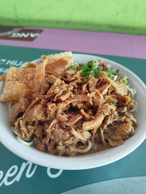 Bakso & Mie Ayam Gemilang 8