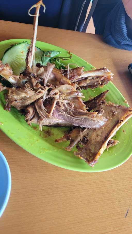 Bebek & Ayam Goreng H. Untung 5