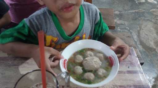 Sunarto Noodle Meatball And Soto 7