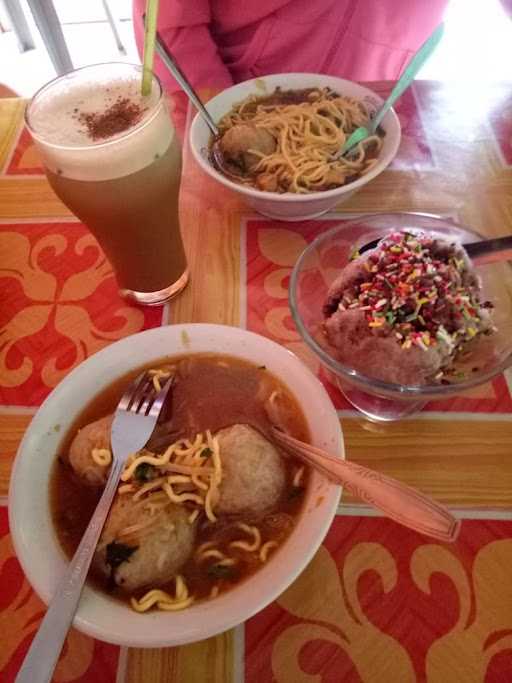 Warung Makan Serba 5000 5