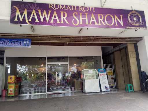 Rumah Roti Mawar Sharon 3