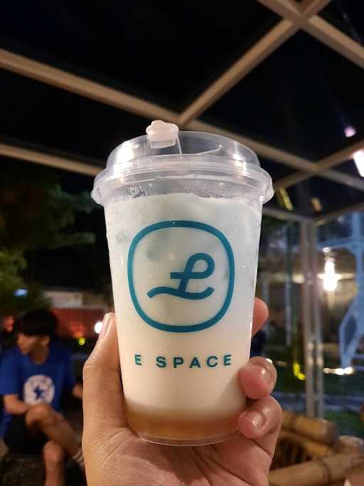 E Space Coffee 6