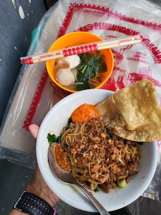 Mie Yamien Bewok 4