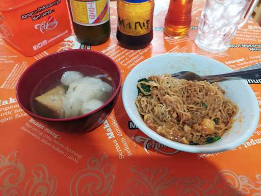 Mie Yamin Darto Kbc 5