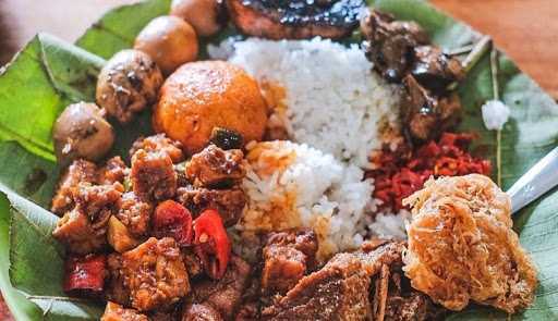 Nasi Jamblang Pak Radiah 9