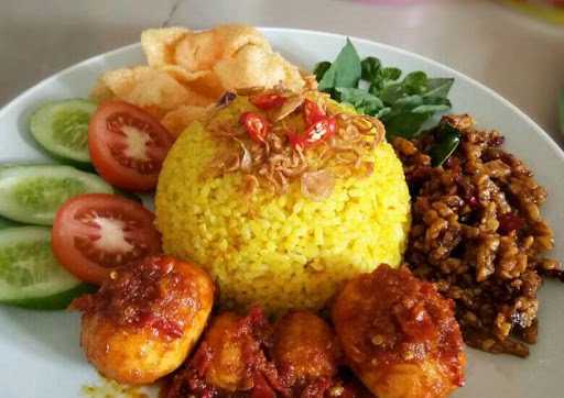 Nasi Kuning Ibu Yati 4