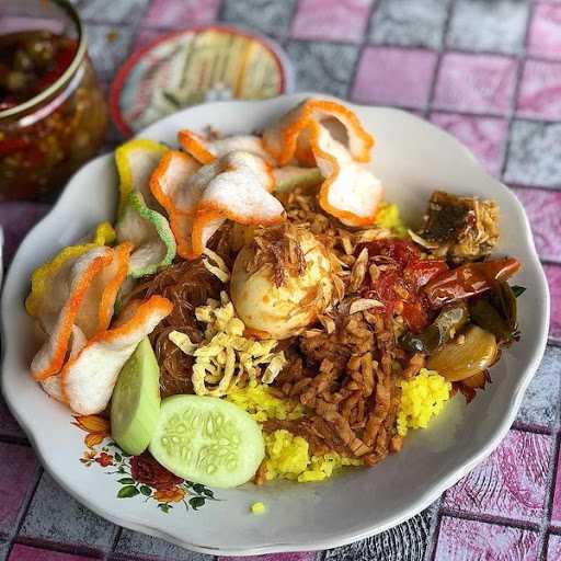 Nasi Kuning Ibu Yati 3