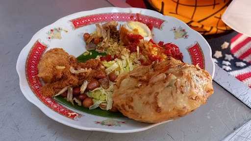 Nasi Kuning Pekalangan 8