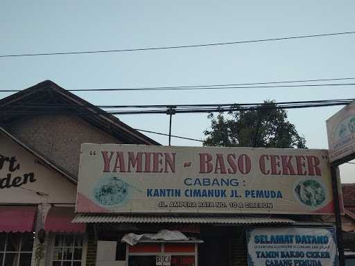 Yamien Bakso Ceker Cabang Pemuda 7