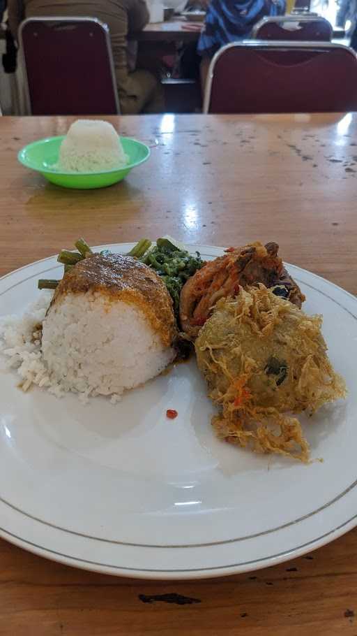 Rumah Makan Boekittinggi 5