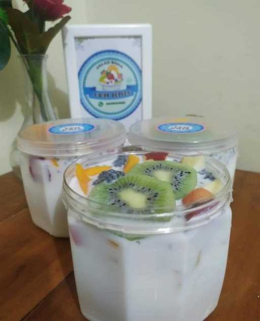 Salad Buah Teh Kris 2