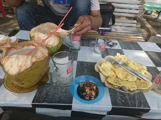 Warung Lotek & Mendoan Mbak Leha 6