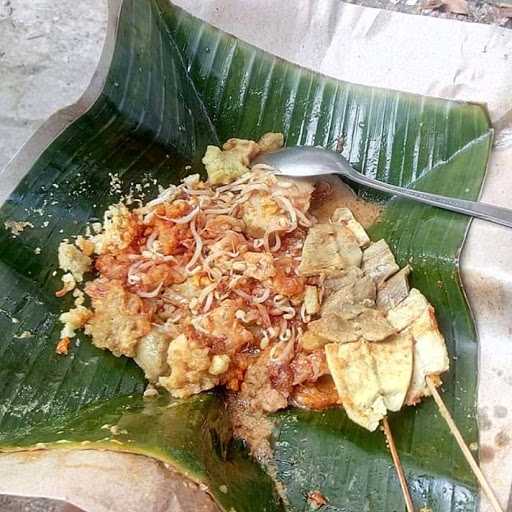 Lontong Darma Sate Ayam Kampung 10