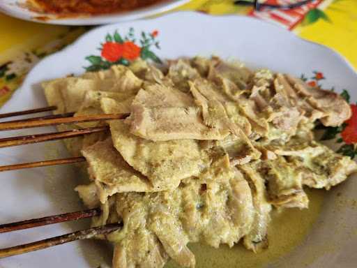 Lontong Darma Sate Ayam Kampung 4